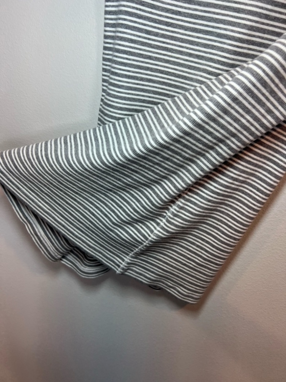 Eddie Bauer Lookout Tank Top Sleeveless Shirt Gray White Stripes FreeDry  NEW Lg - Picture 9 of 10